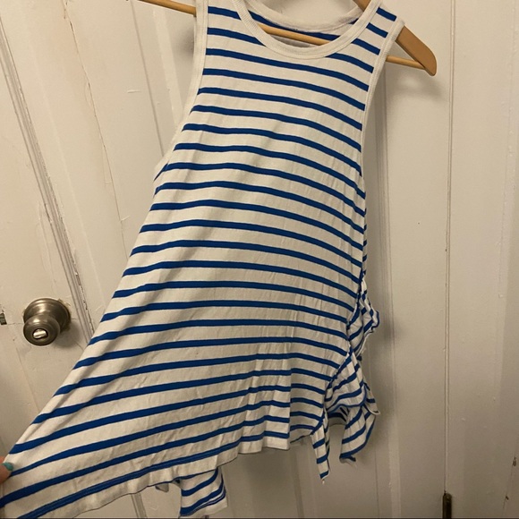 striped cotton tank top with side slits and ruffle detail - Picture 3 of 6